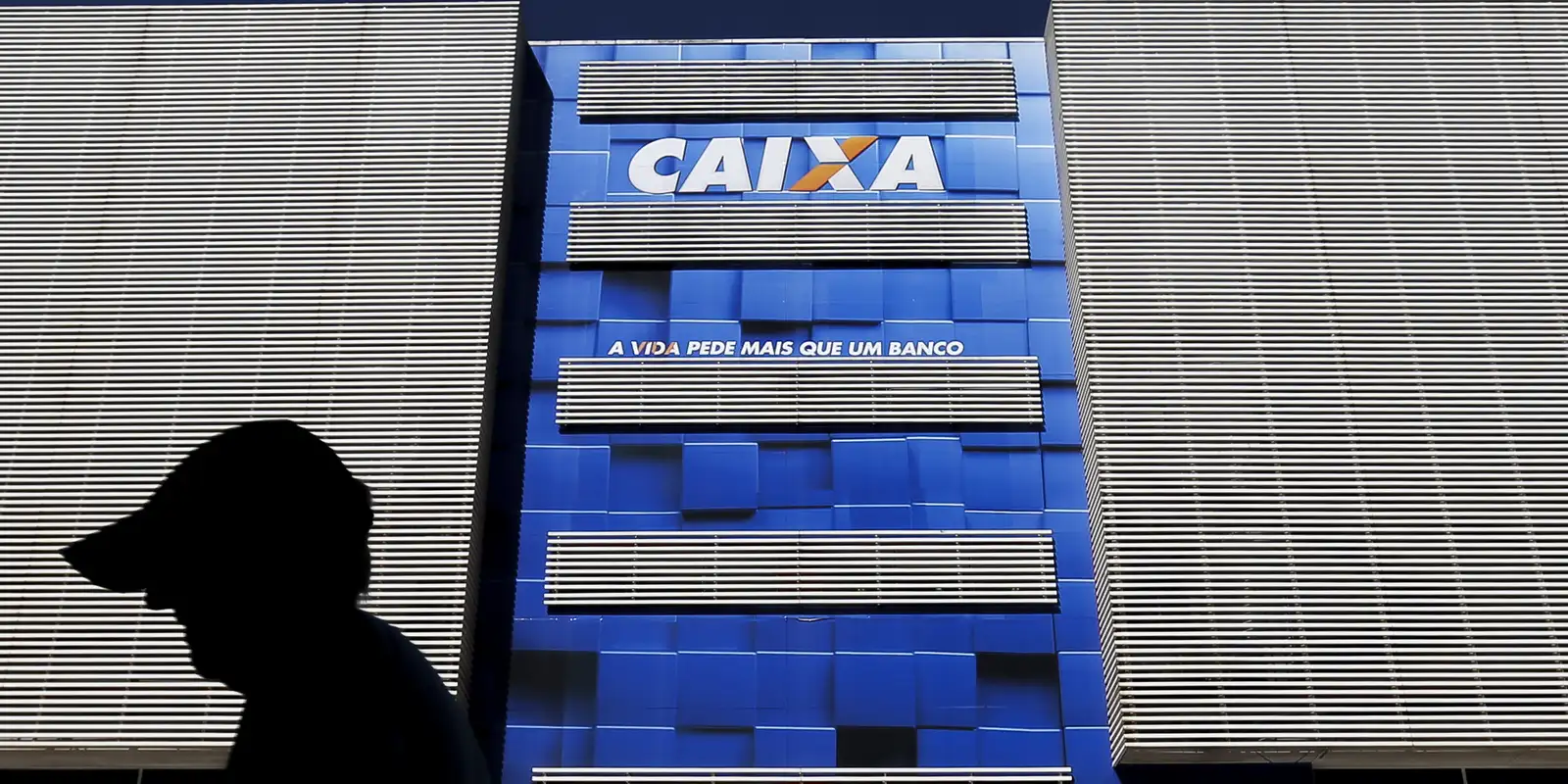 Lucro da Caixa sobe 21,6% e chega a R$ 9,4 bilhões em 2024