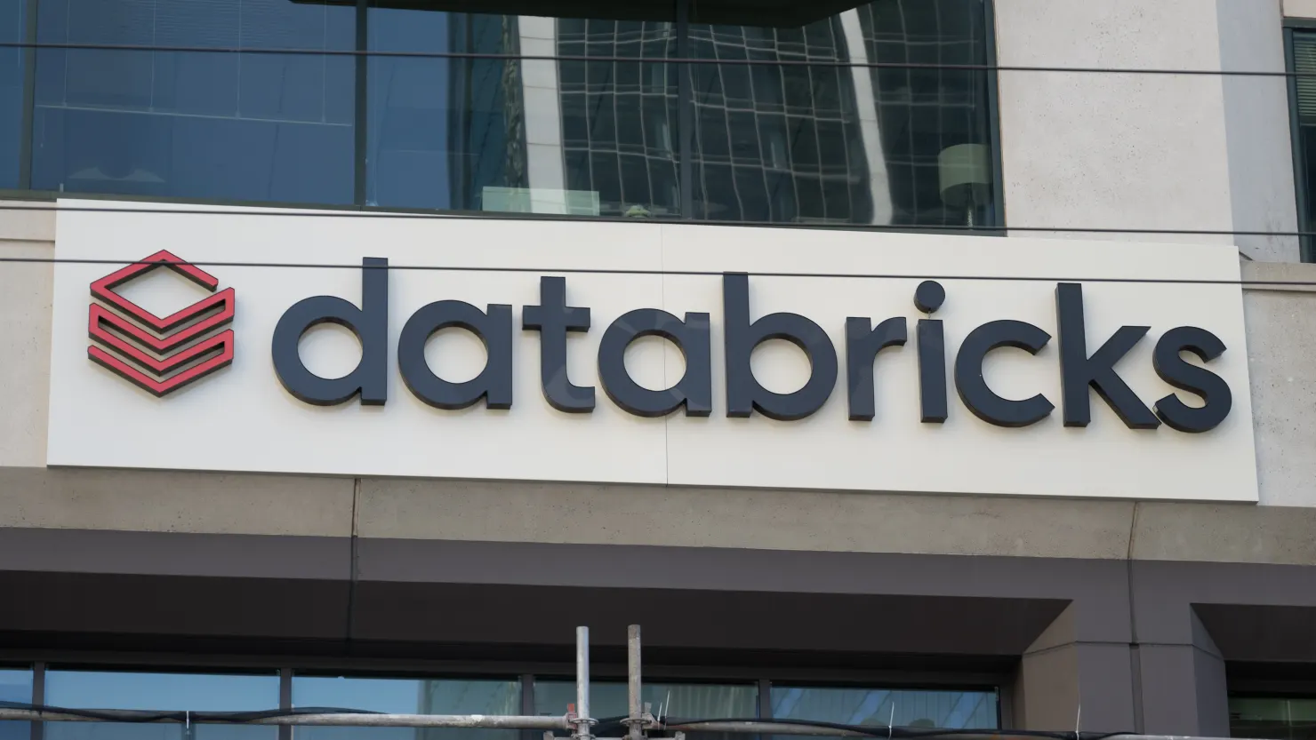 Databricks capta US$ 10 bilhões e alcança avaliação de US$ 62 bilhões