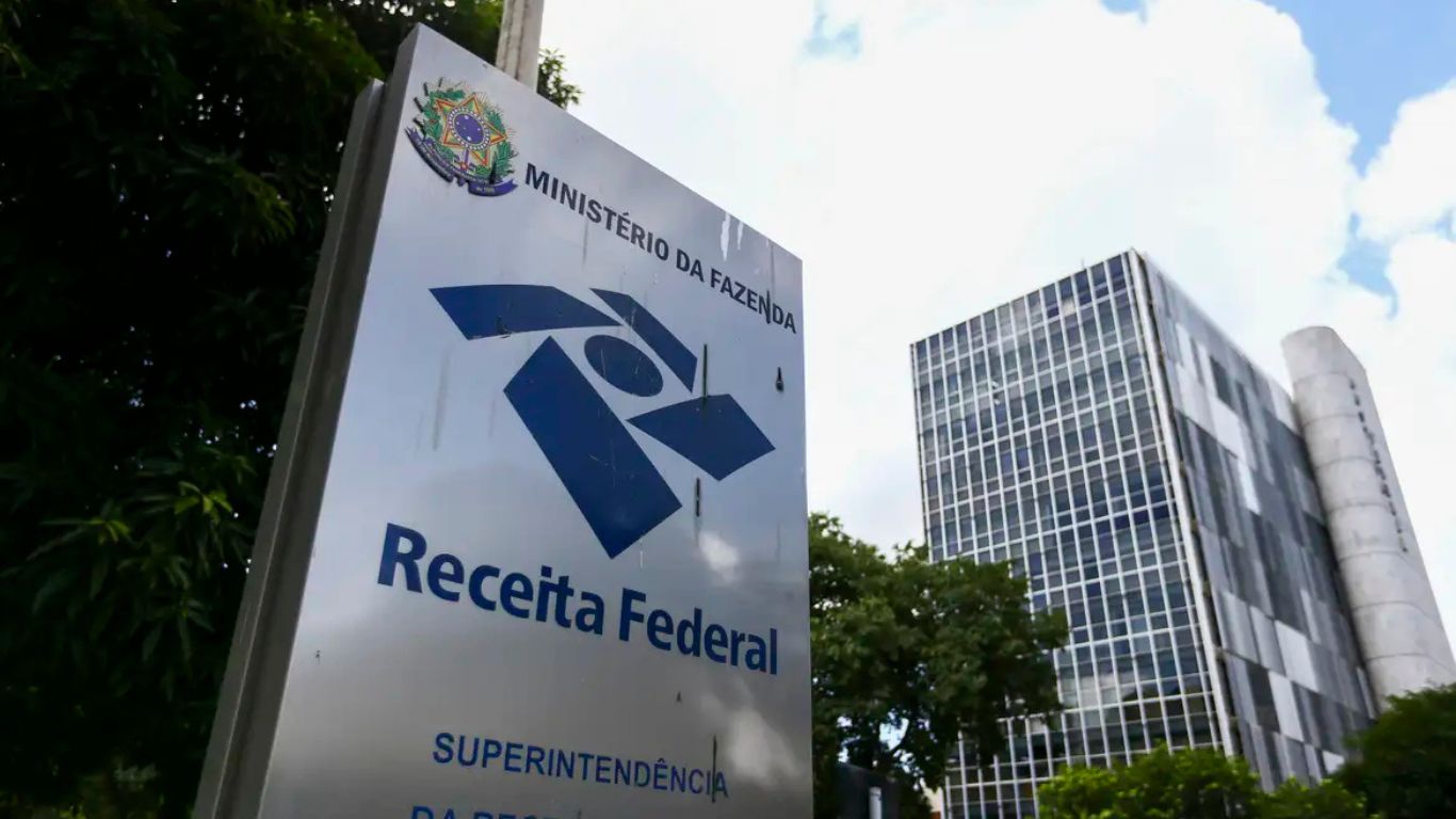 Receita Federal prorroga consulta pública sobre regulamentação de criptoativos