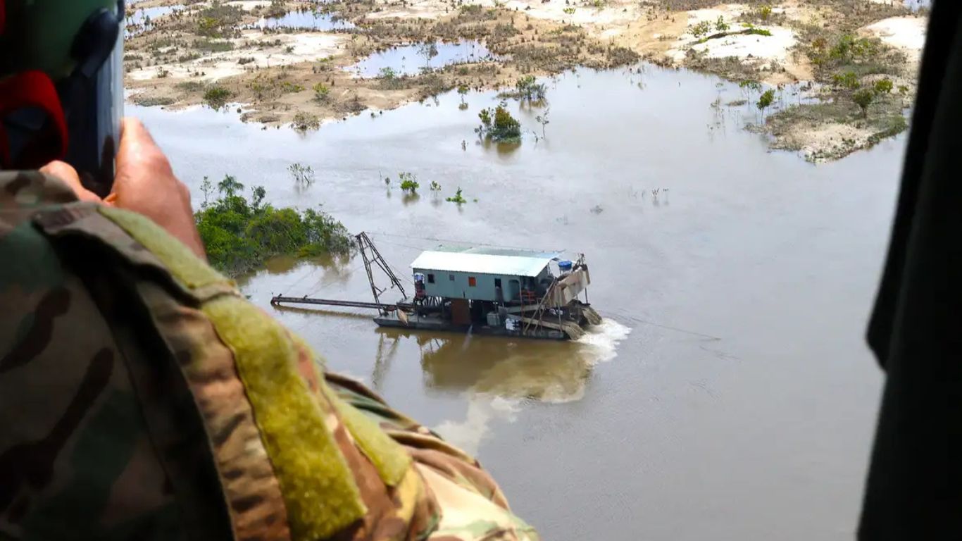 Polícia Federal intensifica combate ao comércio ilegal de ouro na Amazônia