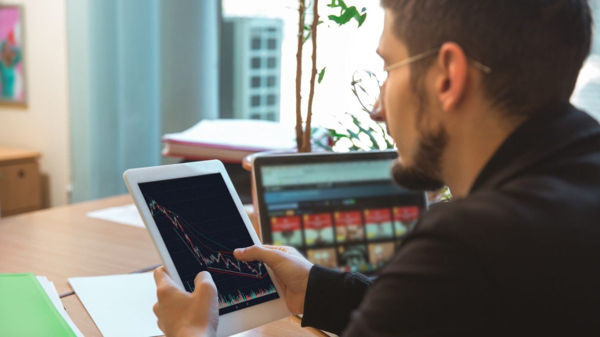 Home trader: o sonho da fortuna instantânea e o pesadelo da falência relâmpago