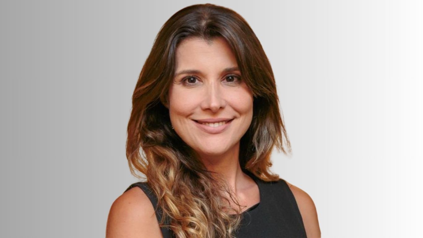 De Vivo, Castro, Cunha e Whitaker reforça área de negócios com a chegada de Camila Machado como nova head
