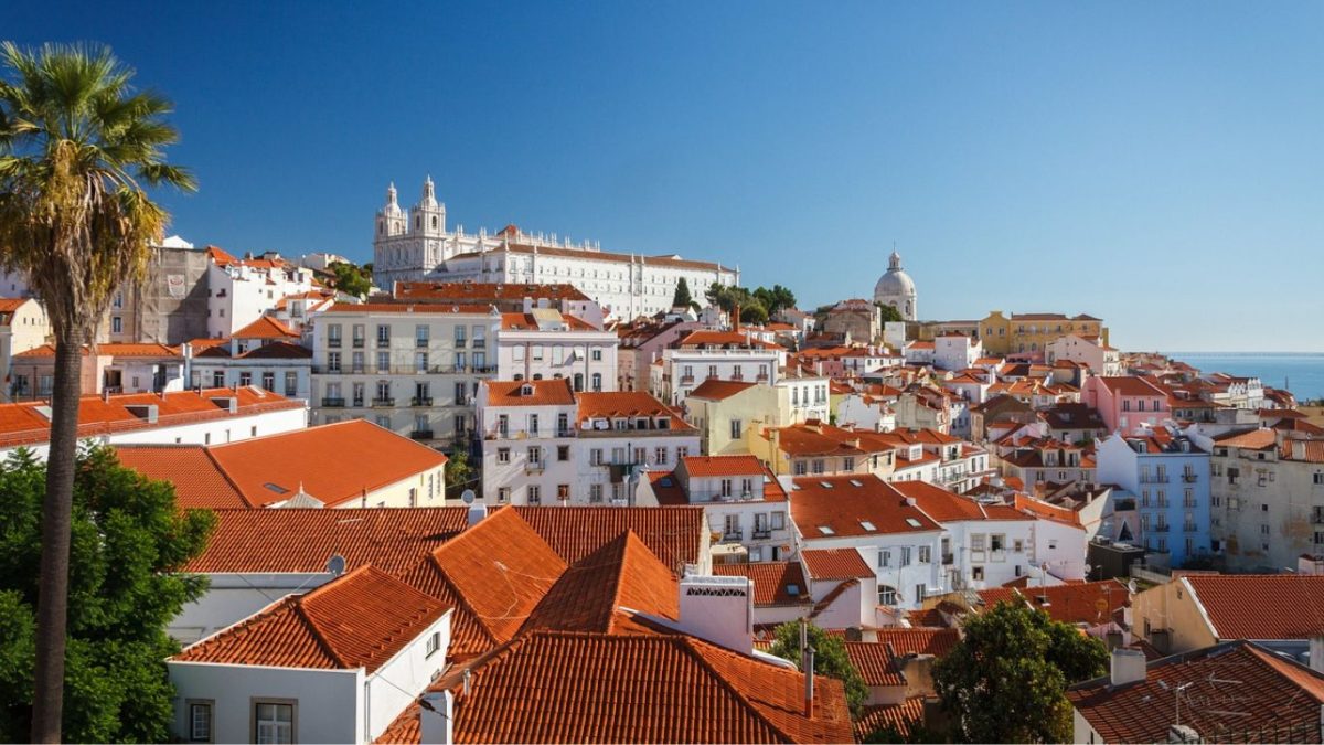 Crise política em Portugal: parlamento rejeita moção de confiança e governo de Luís Montenegro cai