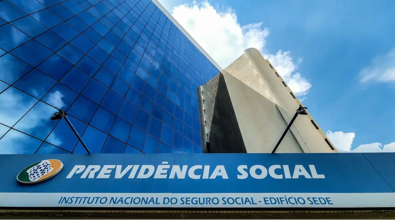 Entre prisões, escândalos e alianças: a política brasileira em ebulição pós-feriados