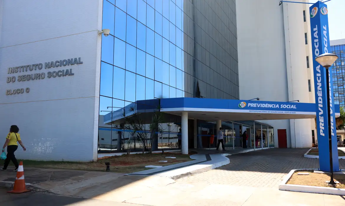 Quatro novas entidades são suspeitas de fraude em descontos de aposentados do INSS