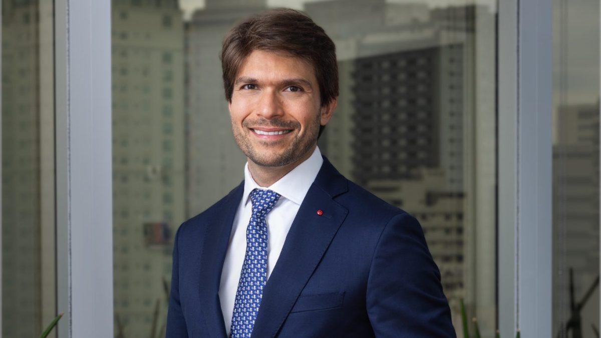 Lefosse expande prática de Fundos de Investimento com a chegada de novo sócio