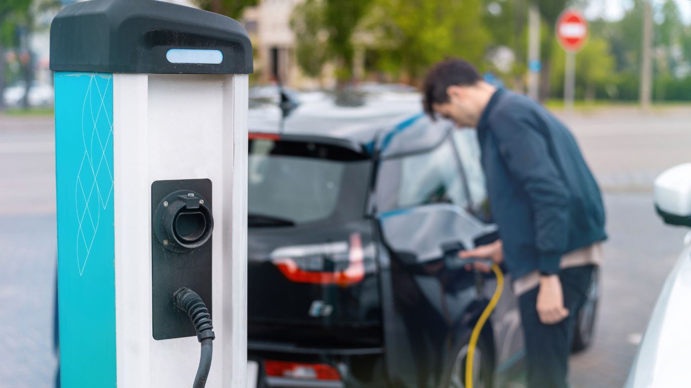 Condomínios antigos e a recarga de carros elétricos