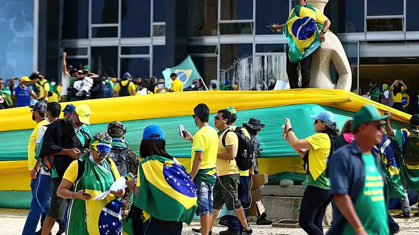 Marinha expulsa militar condenado por atos golpistas de 8 de janeiro