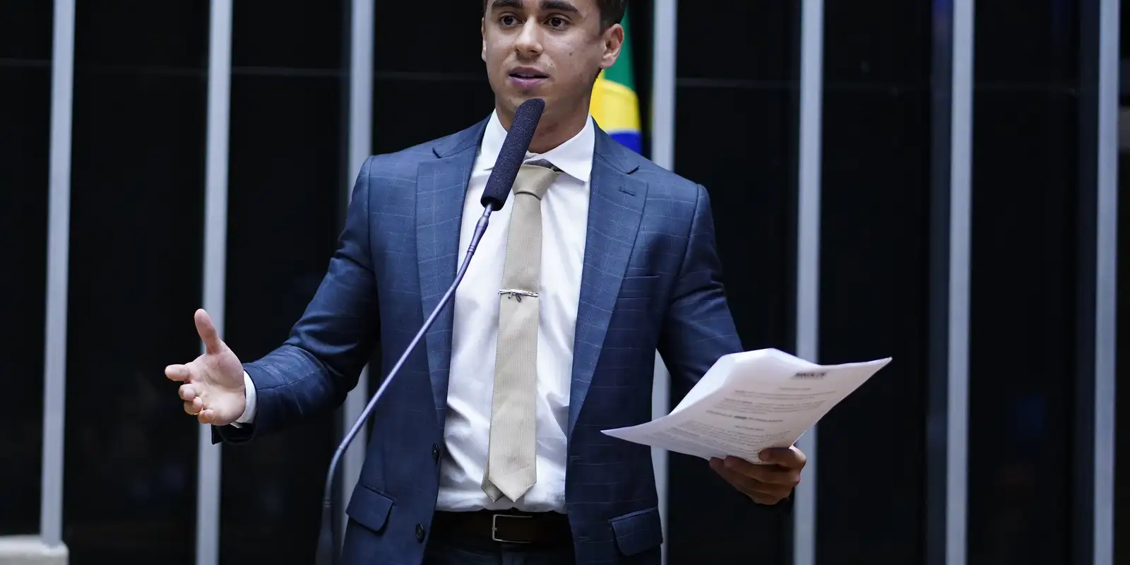 TJRJ aumenta indenização de Nikolas Ferreira a Felipe Neto para R$ 12 mil