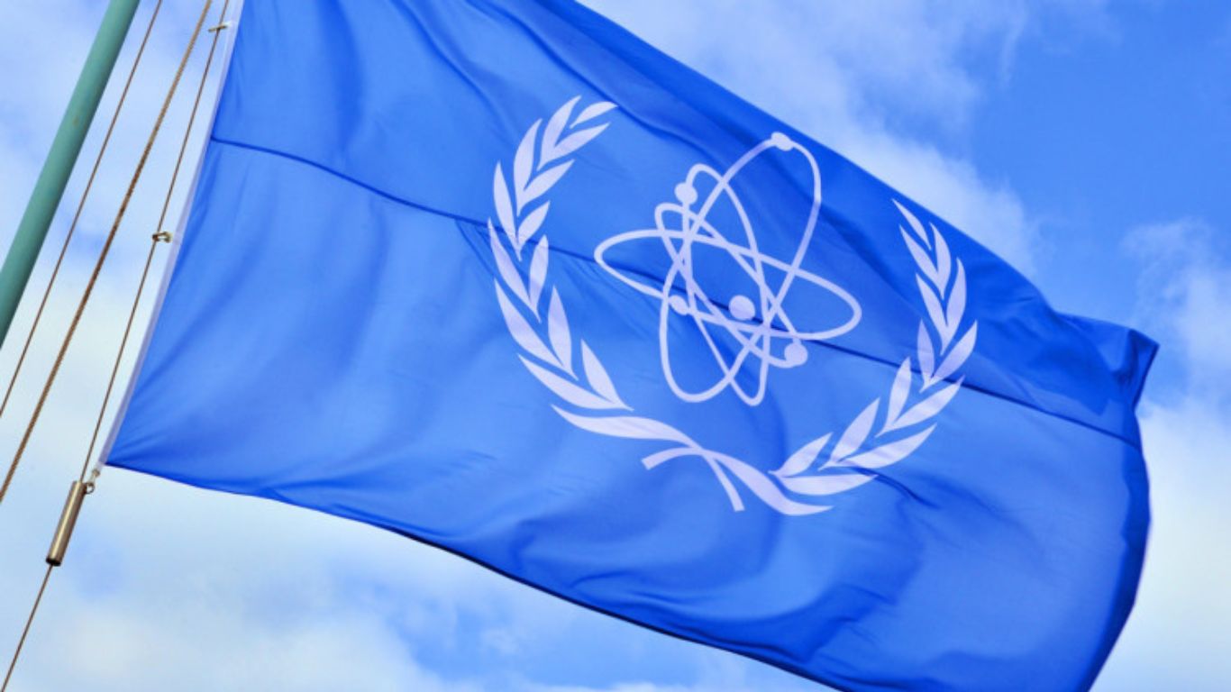 Agência atômica da ONU convoca reunião de emergência para esta segunda