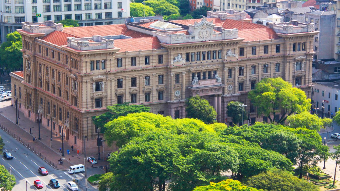Mulher que deu à luz após laqueadura não será indenizada, decide TJSP