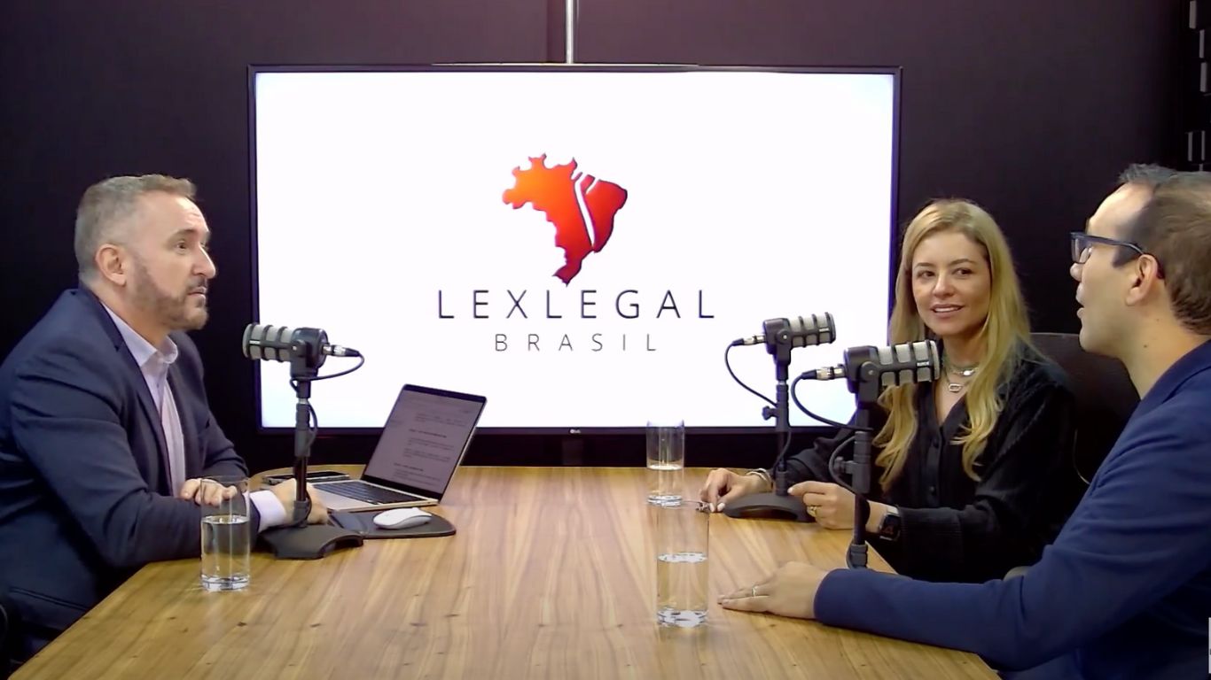 Quarto episódio do podcast de LexLegal debate a advocacia de massa e os desafios e impactos da tecnologia no mundo do trabalho
