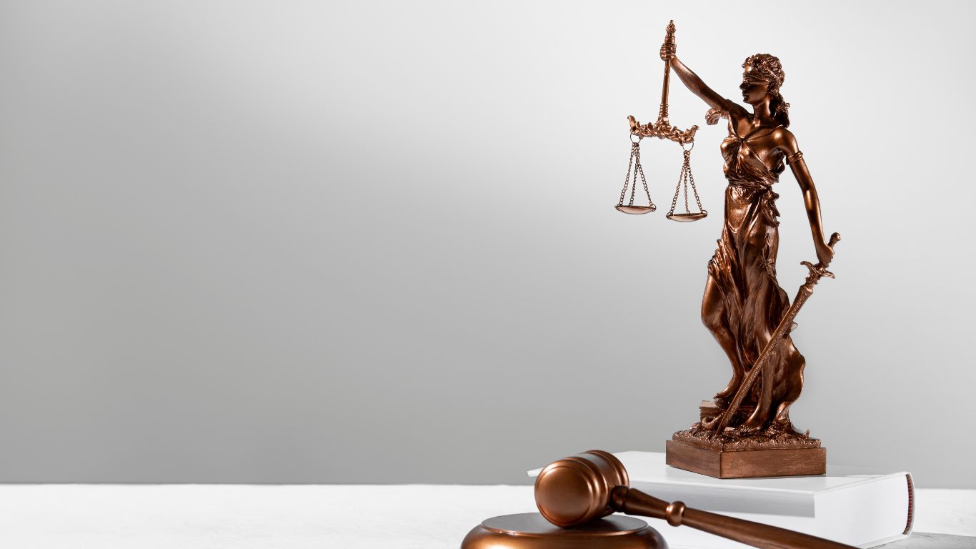 Mantida condenação de homem que manteve filha em cárcere privado