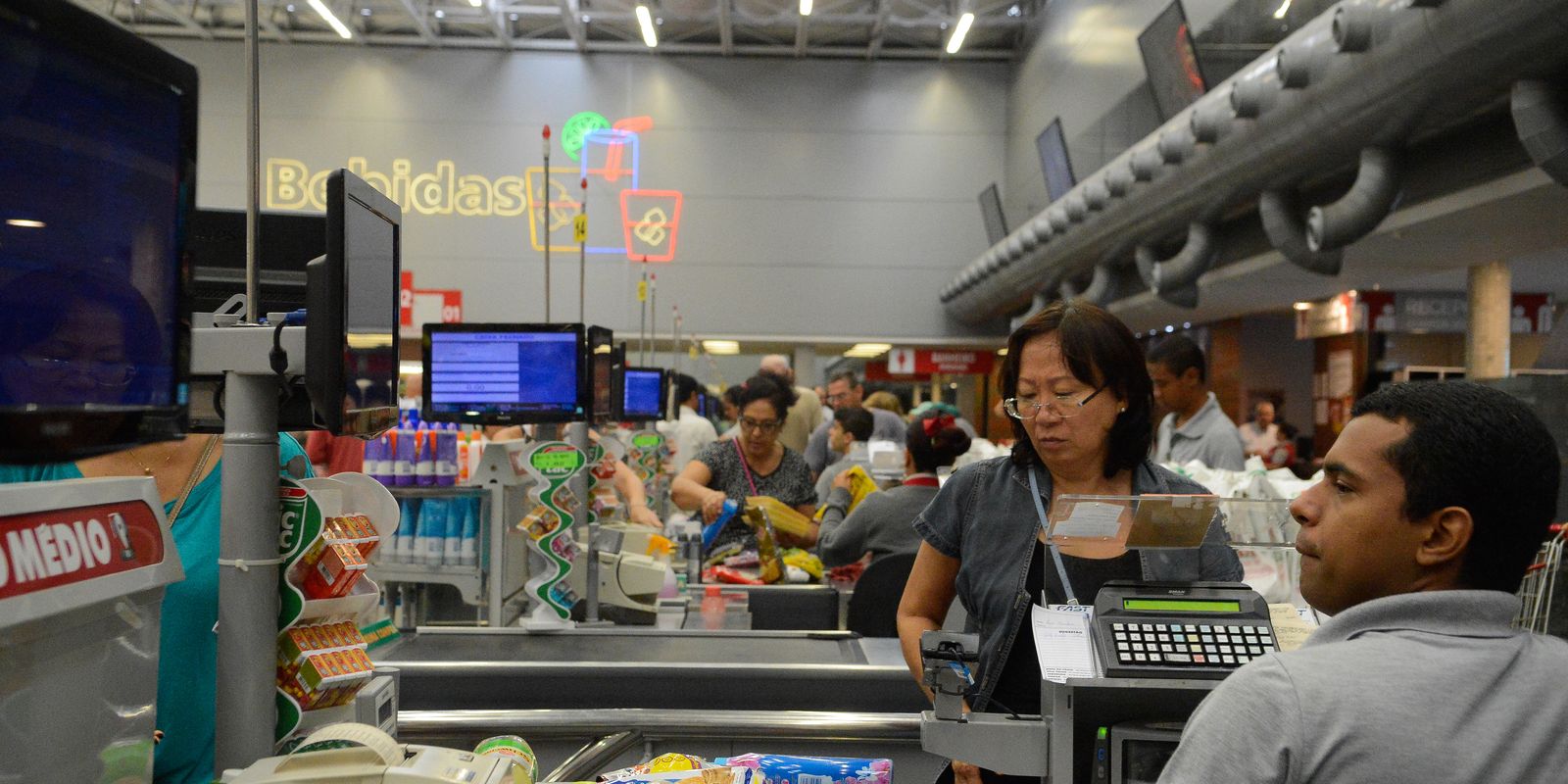 Consumo nos lares brasileiros cresce 2,63% no primeiro semestre