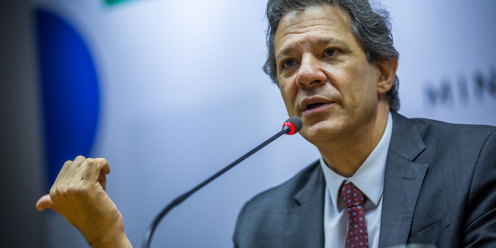 Haddad compara bets a cigarro e álcool e defende tributação mais pesada