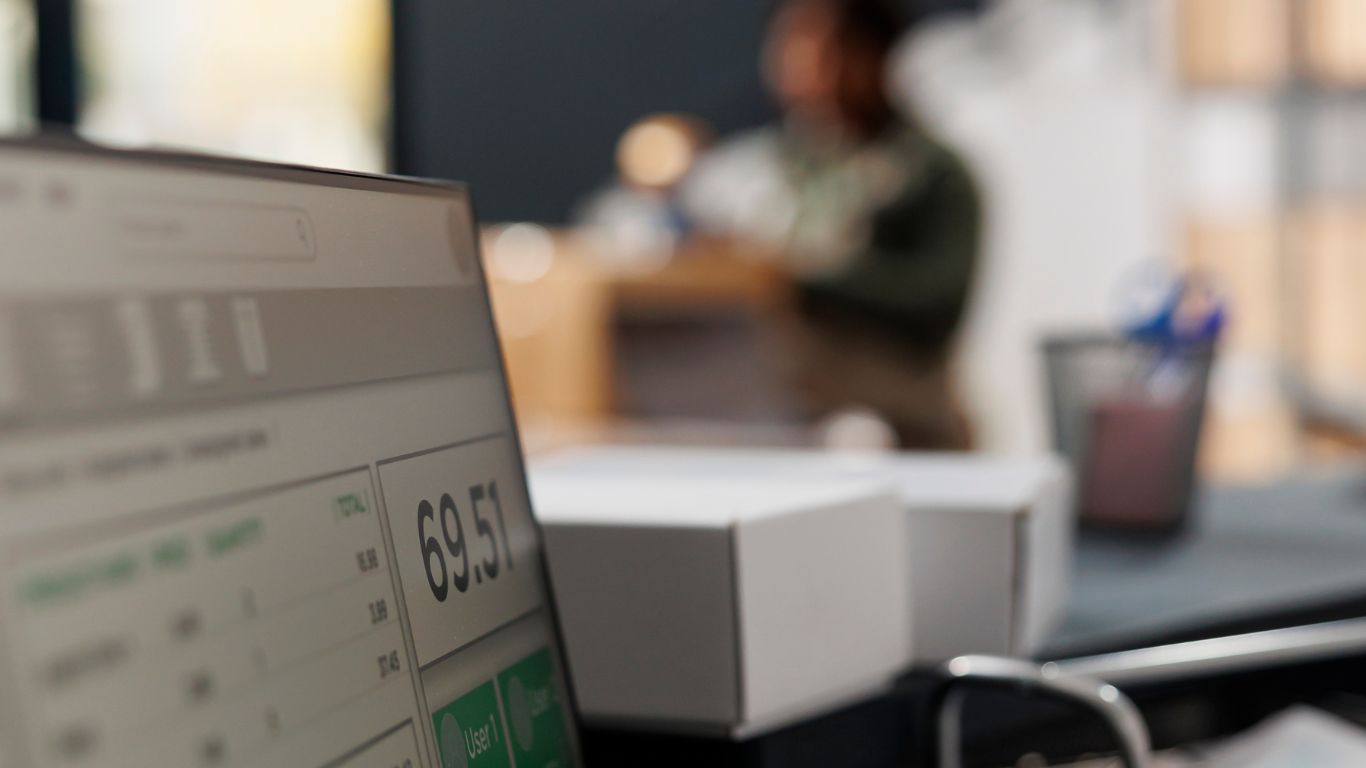 Empresa terá de pagar PLR proporcional a analista de TI que pediu demissão