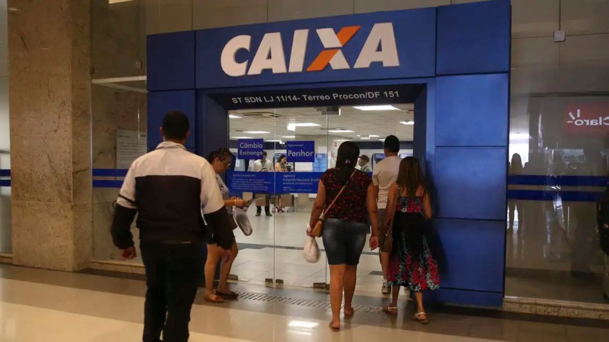 TST mantém justa causa de bancário da Caixa por desvio de dinheiro de clientes