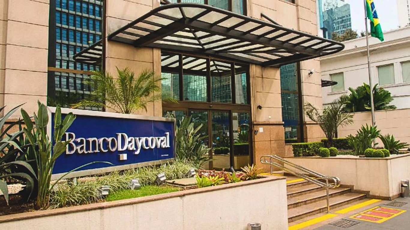 Machado Meyer assessora emissão de R$ 2 bilhões do Banco Daycoval em letras financeiras
