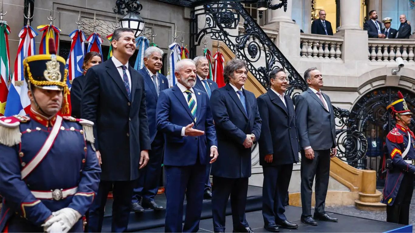 Brasil assume Mercosul com proposta de mais integração regional