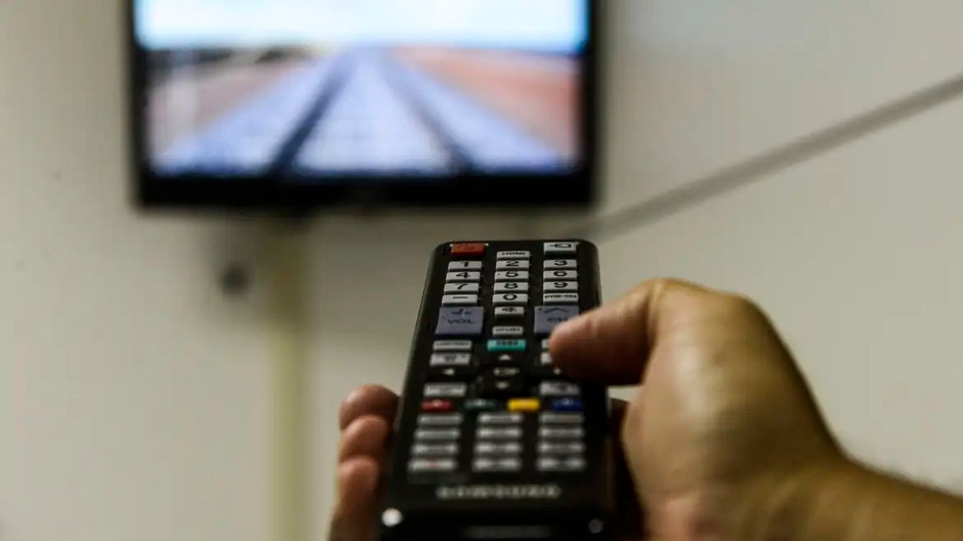 Loja online e fabricante são condenadas por não reembolsar consumidores