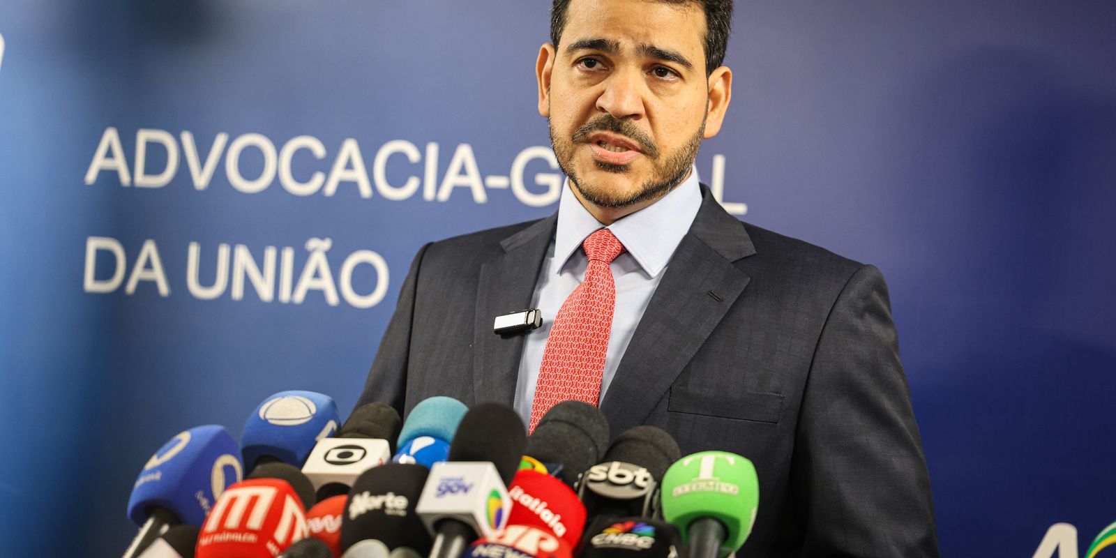 AGU defende no STF coleta obrigatória de DNA para condenados por crimes sexuais e contra a vida