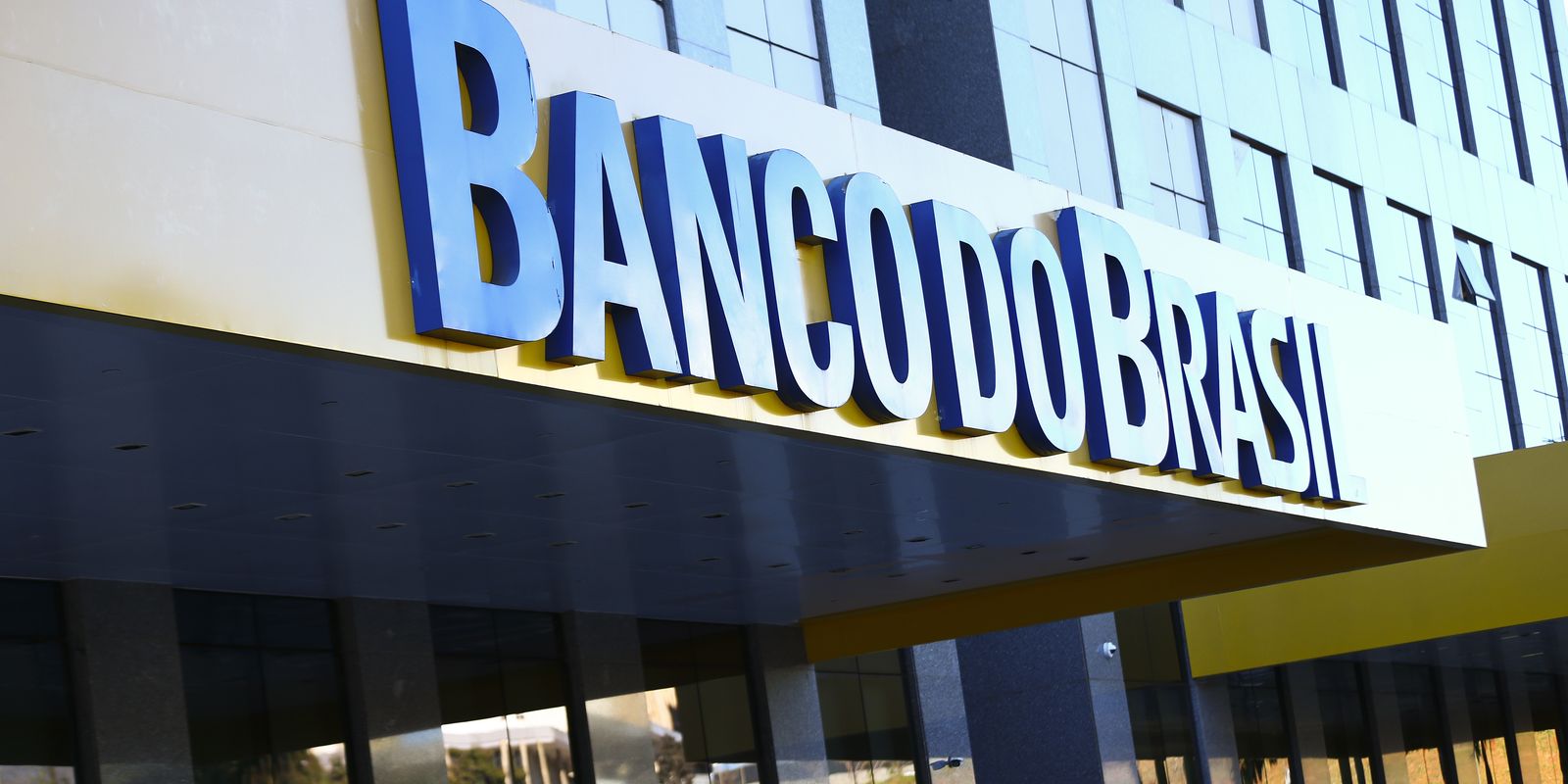 Banco do Brasil vai à Justiça contra fake news e ataques bolsonaristas