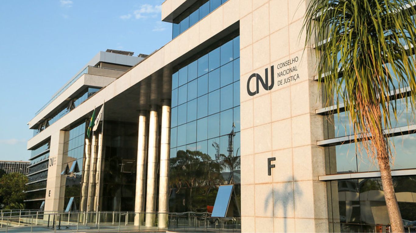 CNJ aposenta desembargador do TJRS por violência doméstica contra ex-companheira