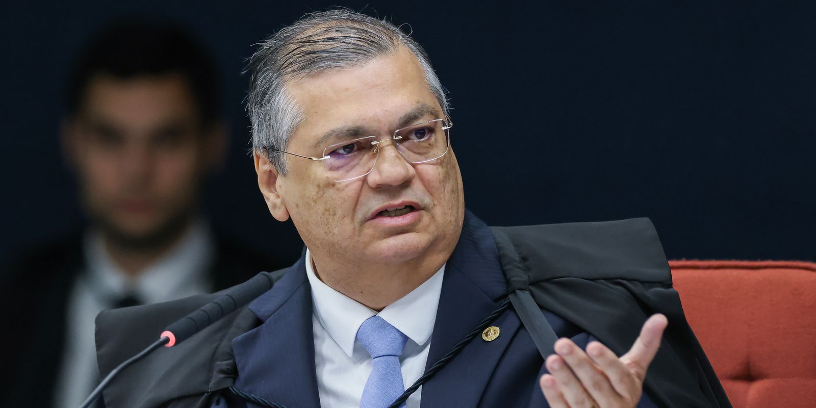 STF manda PF investigar R$ 694 milhões em “emendas Pix”