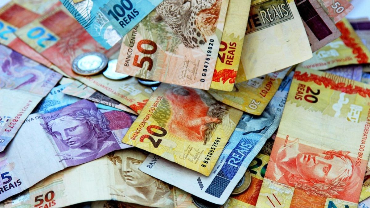 Trabalhador e empresa devem pagar mesmo percentual de honorários em ação que não teve vencedor