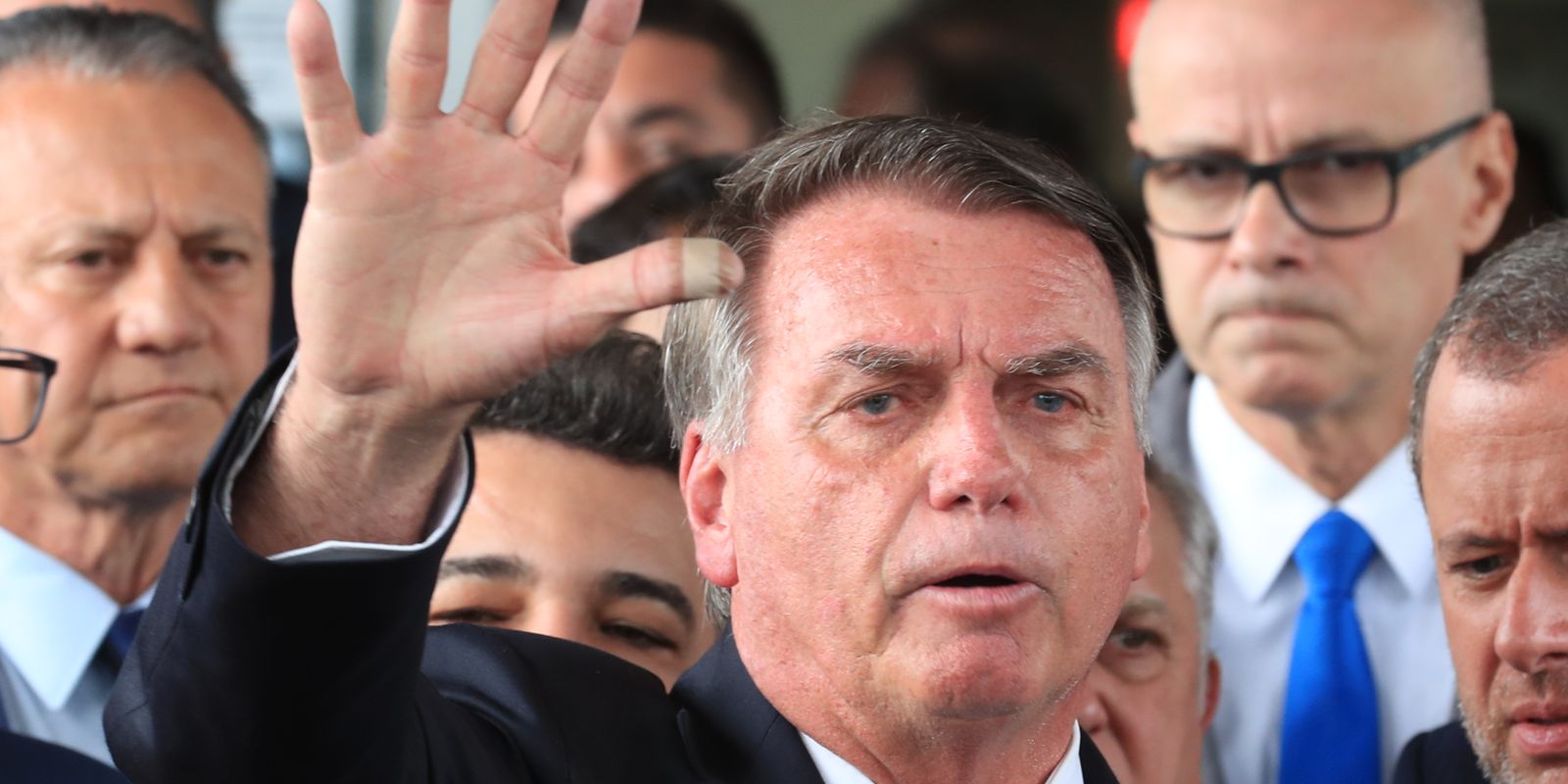 STF inicia julgamento de Bolsonaro e aliados por trama golpista