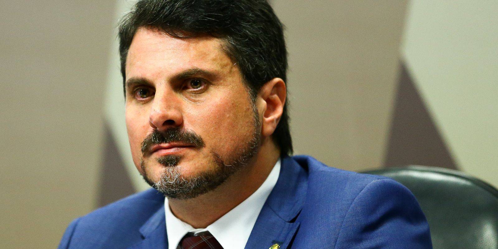 Moraes revoga medidas e autoriza retirada de tornozeleira de Marcos do Val