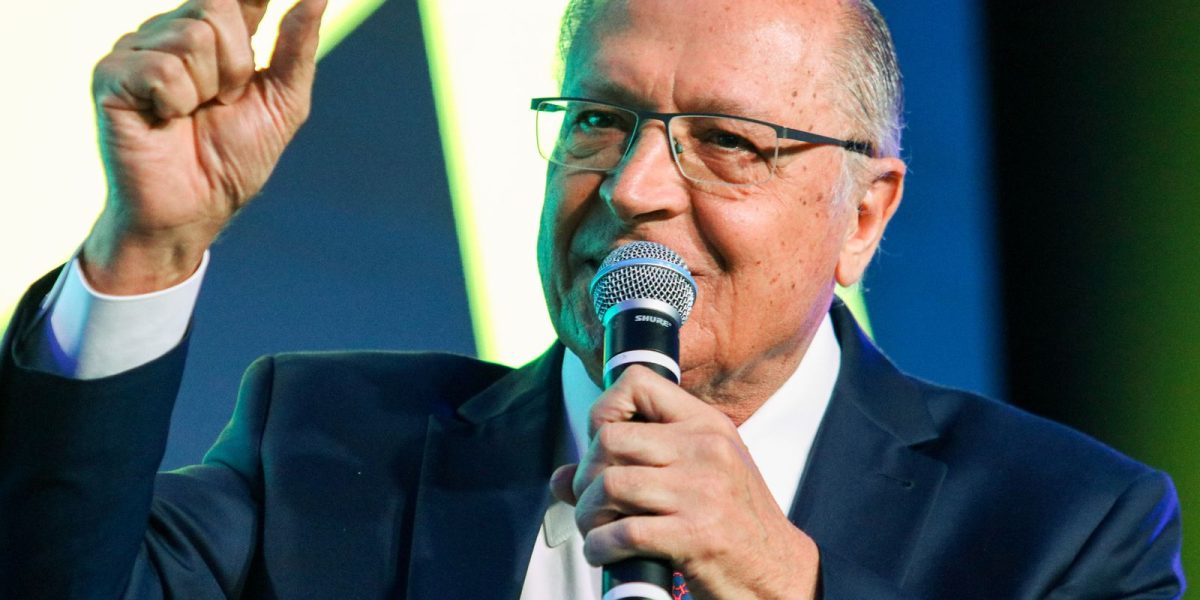 Alckmin propõe diálogo com EUA sobre big techs, data centers e minerais estratégicos em meio ao tarifaço