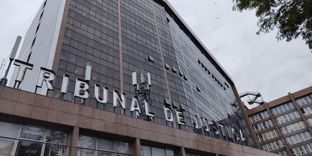 TJRJ alerta sobre golpe do falso advogado