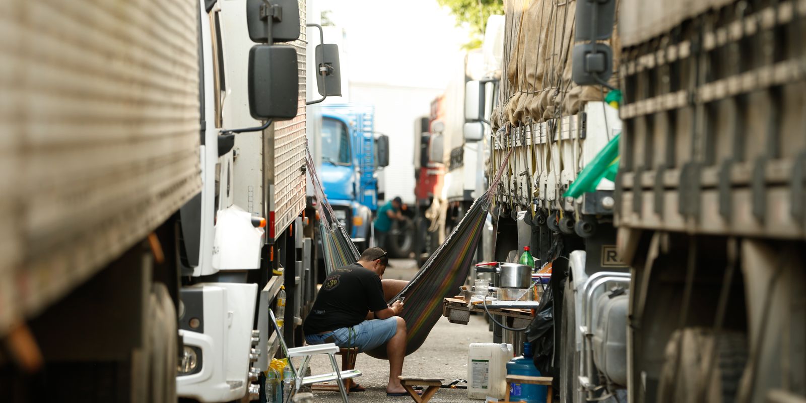 Clínicas móveis para caminhoneiros ficarão em postos nas rodovias