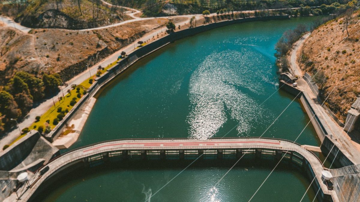 Brasil retoma obras de hidrelétricas e planeja nova usina binacional com a Bolívia