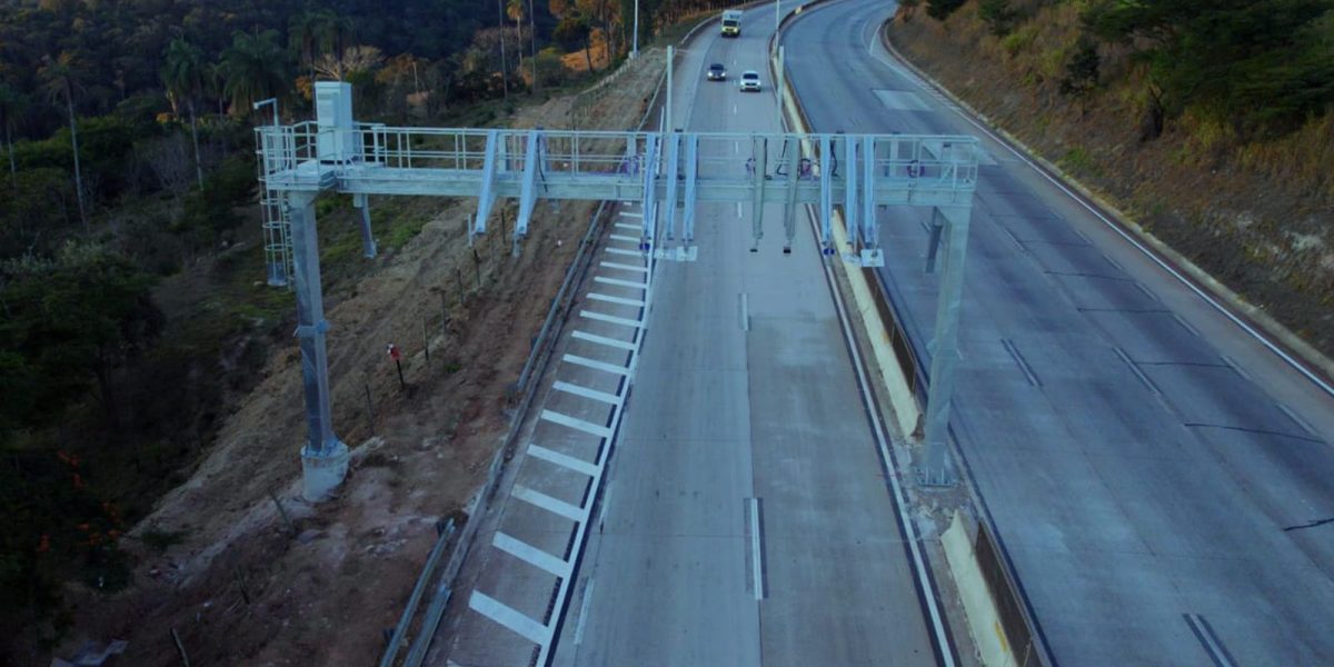 BR-381 adota pedágio 100% eletrônico no trecho concedido
