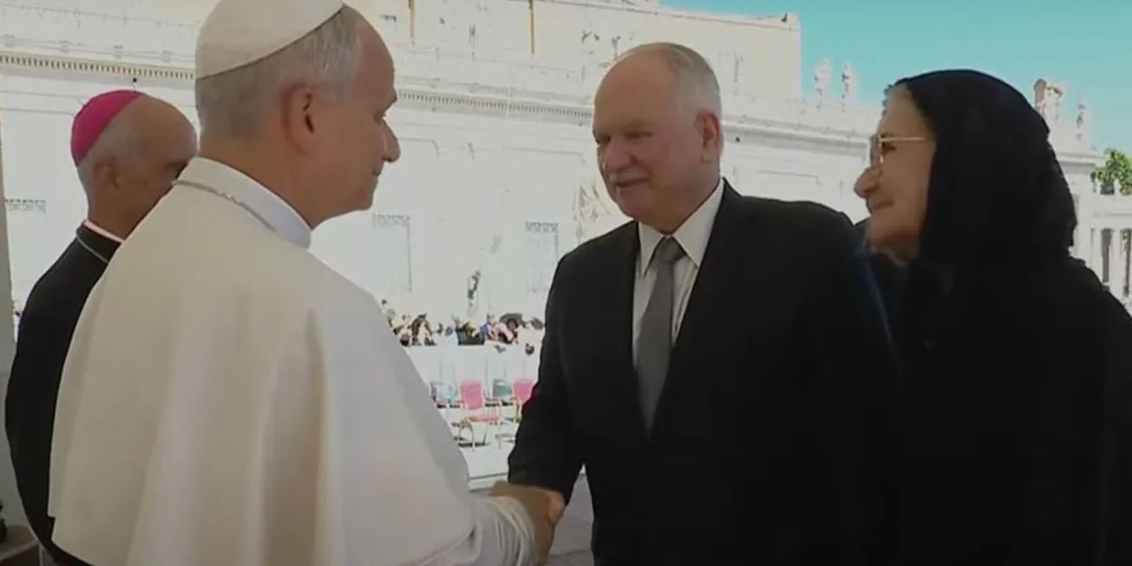 Fachin se encontra com papa Leão XIV no Vaticano antes de assumir STF
