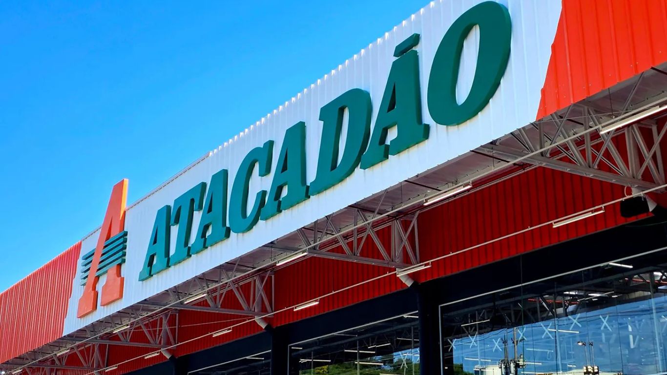 Pinheiro Neto assessora Atacadão em resgate antecipado de R$ 6,3 bi em debêntures