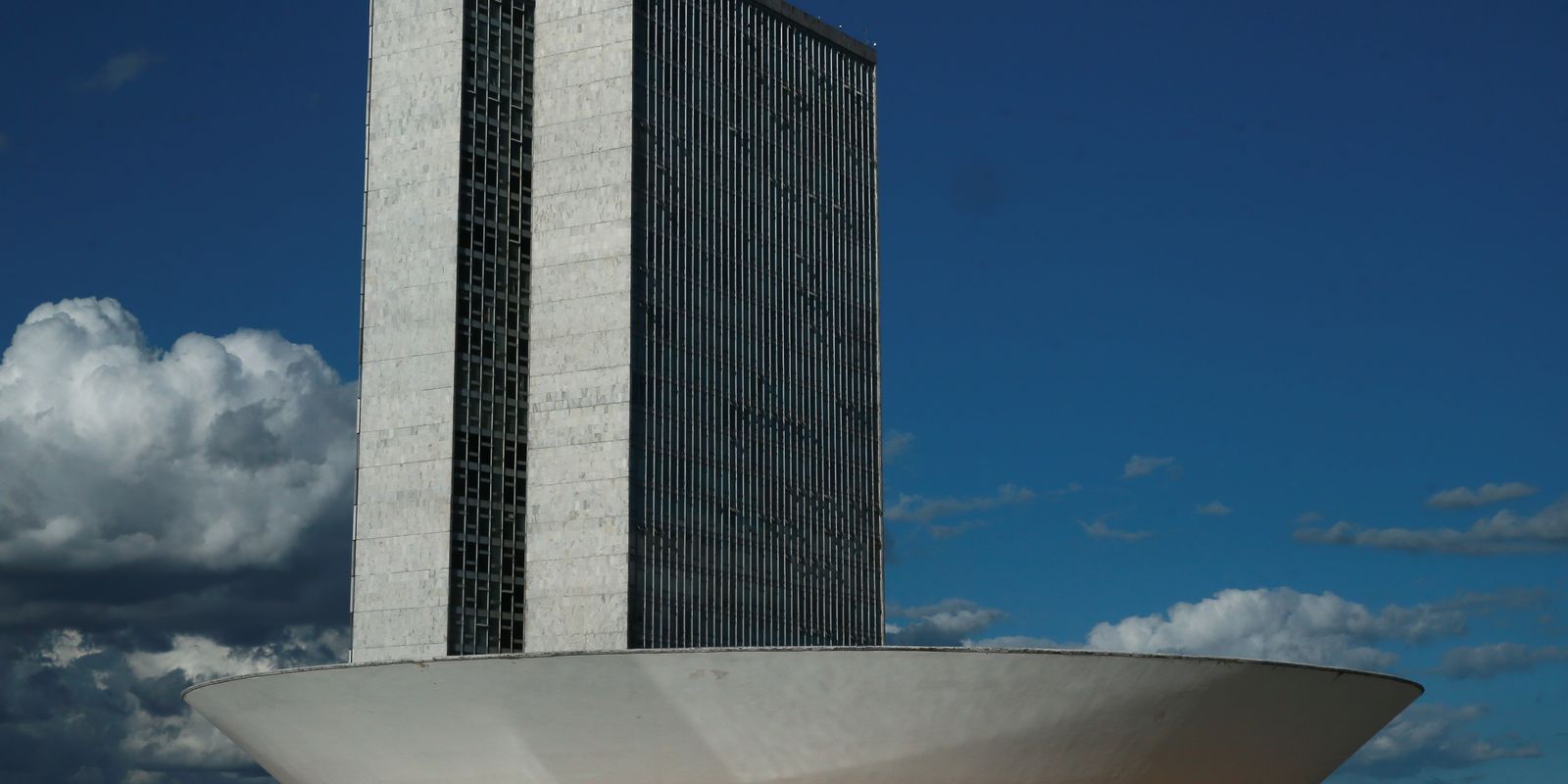 Câmara autoriza novo concurso público para analistas e técnicos legislativos