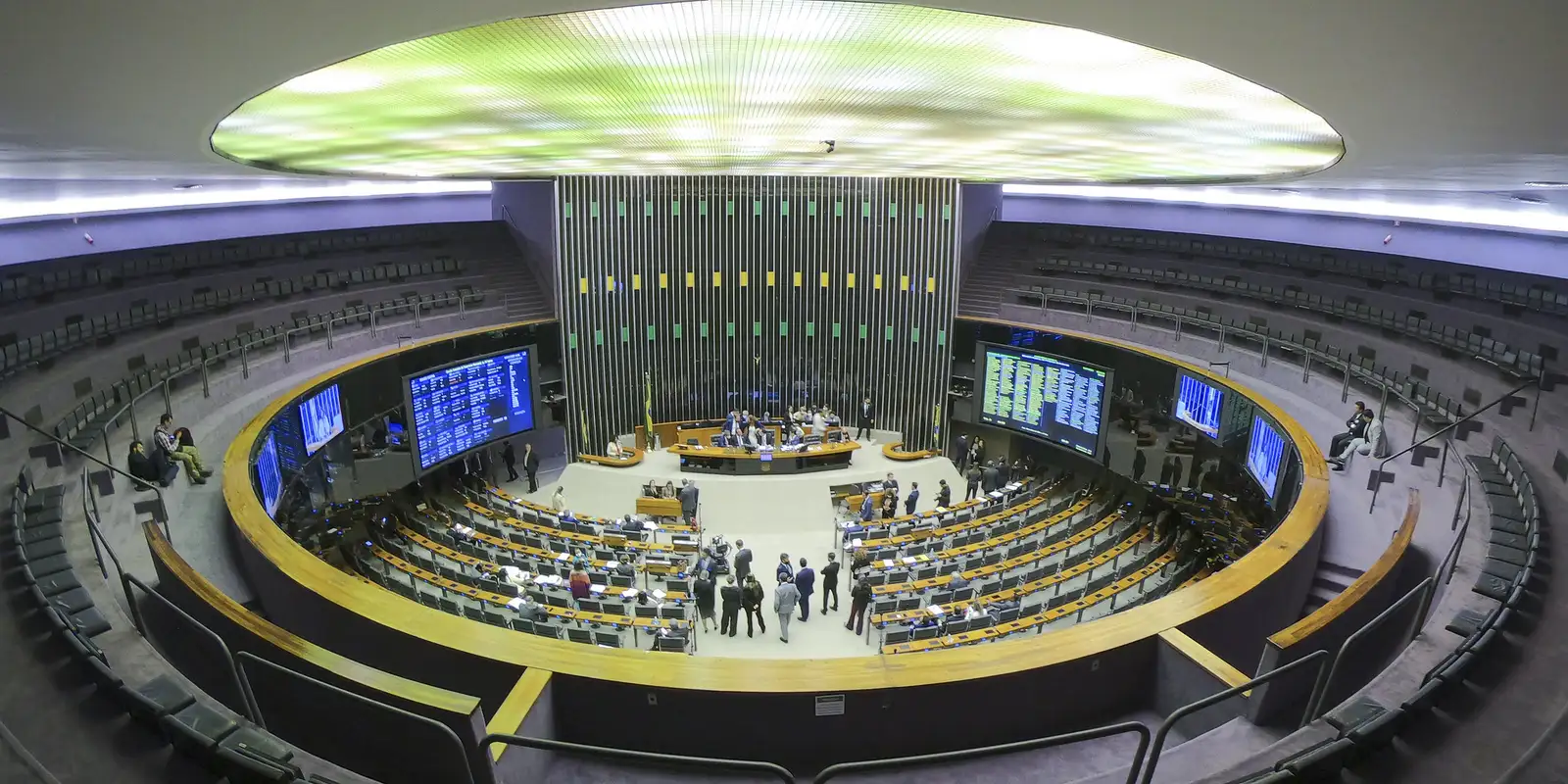 Congresso derruba veto sobre exame toxicológico e mantém outros quatro após acordo