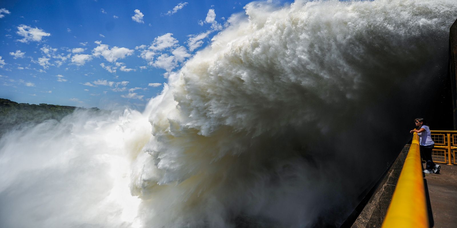 Itaipu atinge 3,1 bilhões de MWh e reforça papel estratégico no sistema elétrico