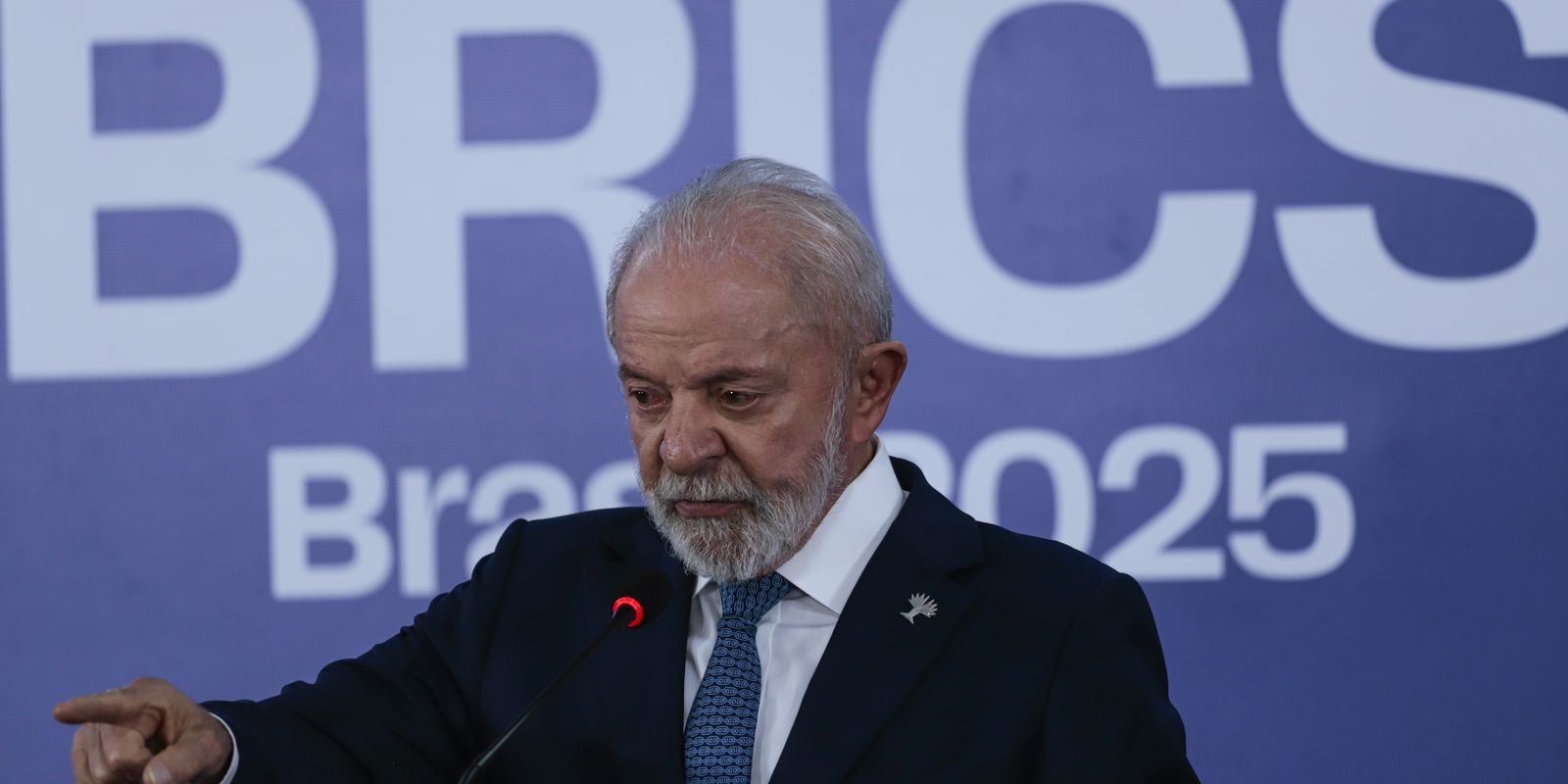 Lula defende multilateralismo e critica “chantagem tarifária” em cúpula virtual do Brics