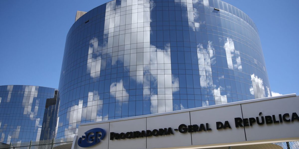 MPF pede suspensão de concursos da Marinha por irregularidades na aplicação da Lei de Cotas