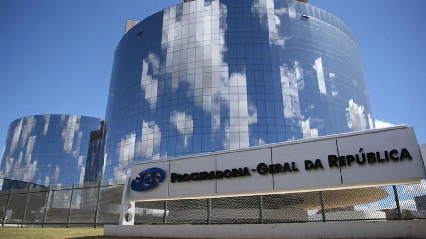 Assessor da PGR é alvo de busca da PF por acusação de venda de sentenças