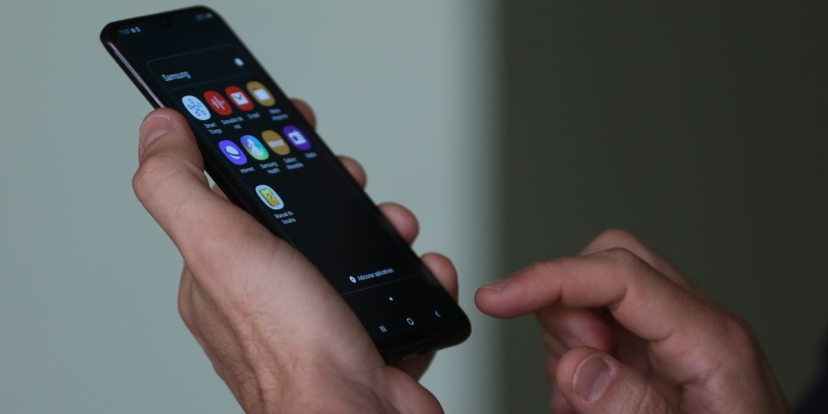 Pesquisa da Anatel e Idec revela impacto da desigualdade digital no Brasil