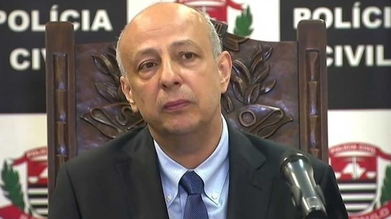 Ex-delegado-geral de SP e secretário de Praia Grande é morto em atentado