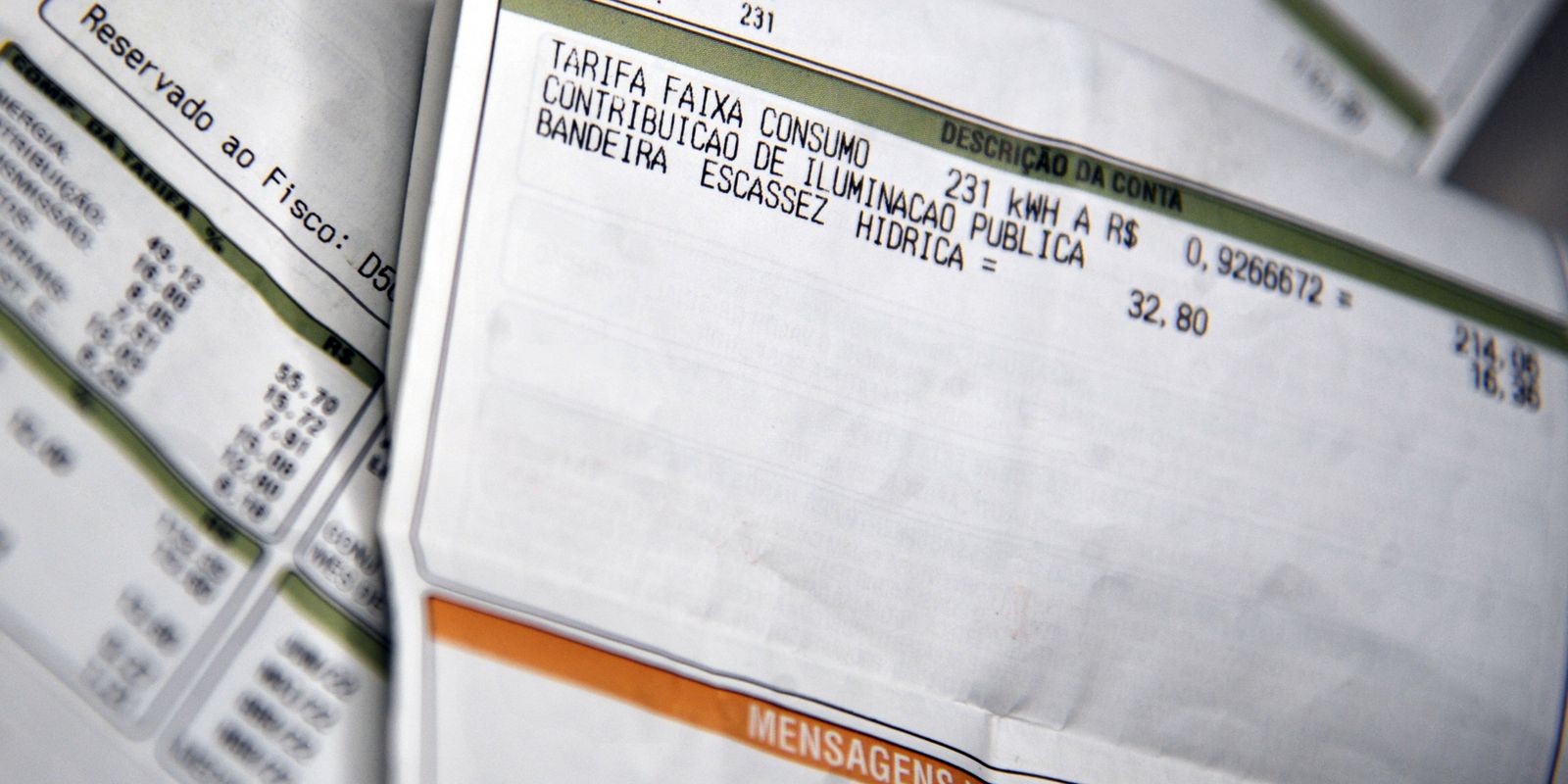 Congresso aprova MP que zera conta de luz para famílias de baixa renda com baixo consumo
