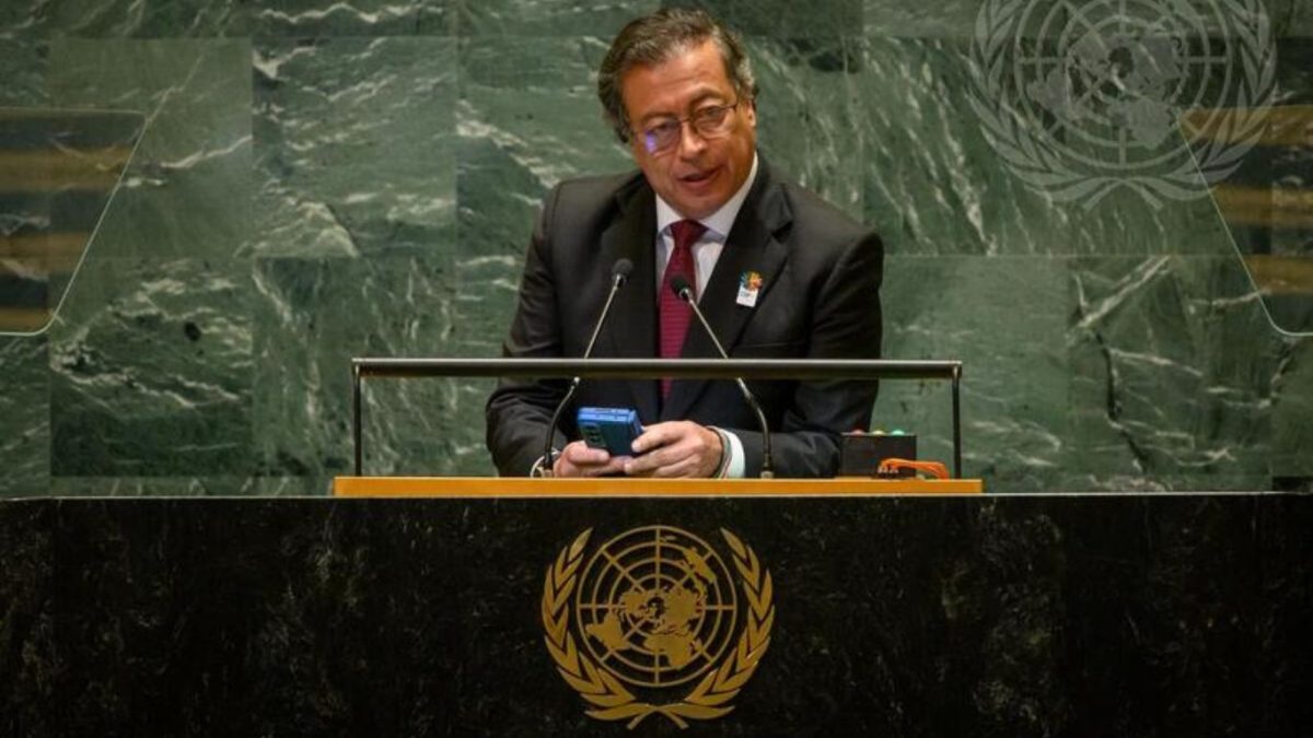 EUA revogam visto de Gustavo Petro, presidente da Colômbia, após protesto pró-Palestina em Nova Iorque