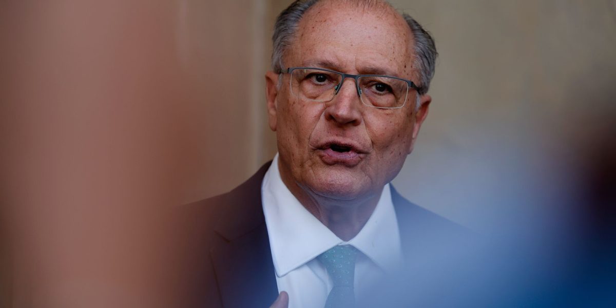 Brasil fecha acordo com a Índia para venda de petróleo e ampliar comércio