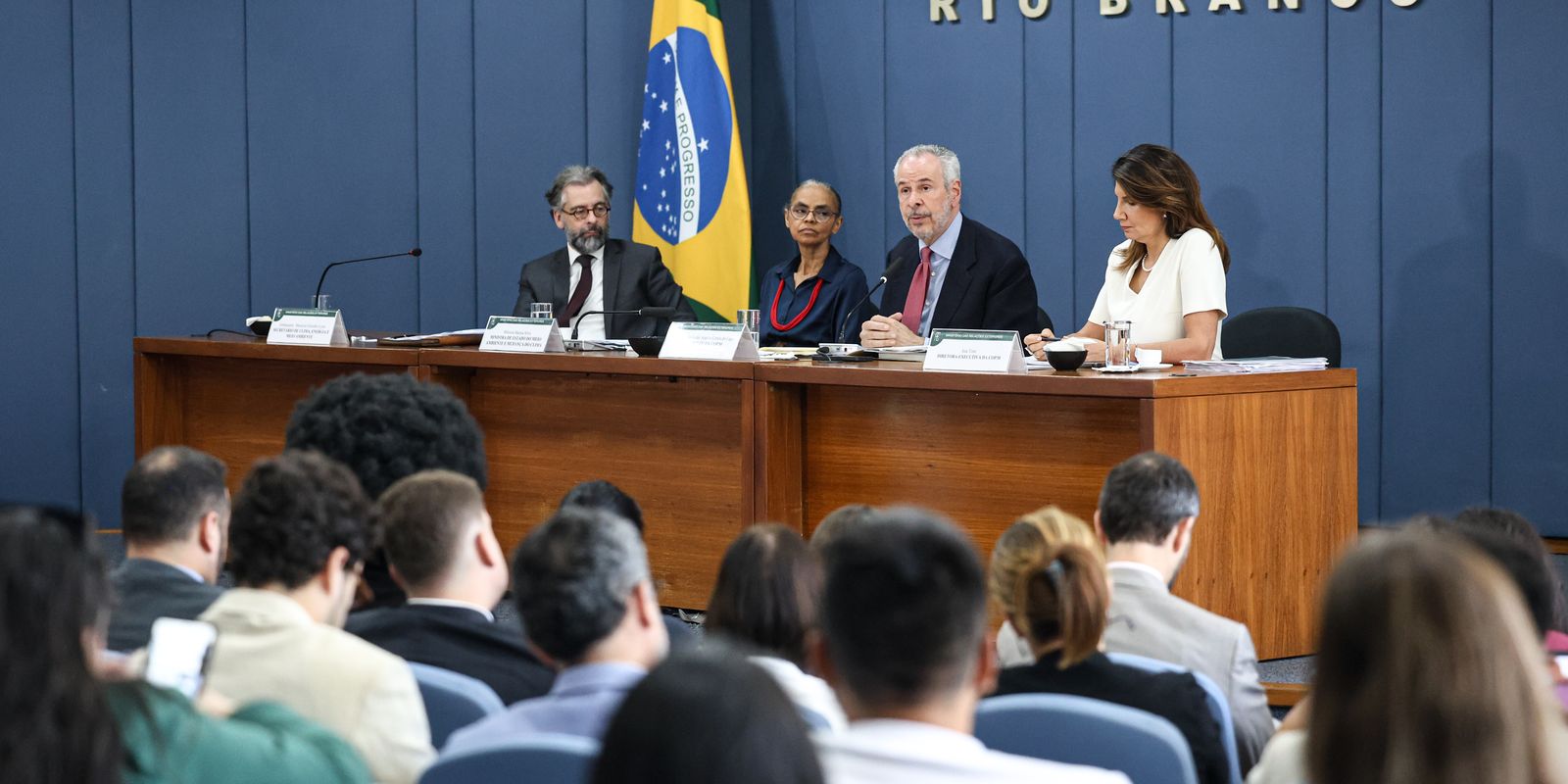 Atraso na entrega de metas de carbono preocupa autoridades da COP30